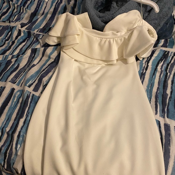 White small super cute dress - Picture 2 of 2